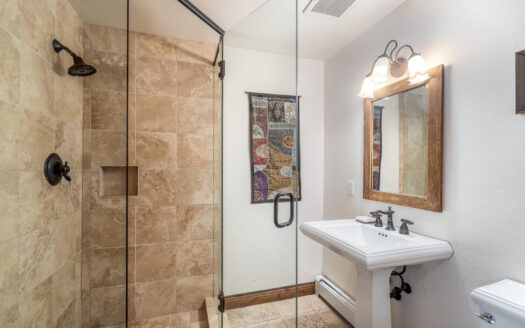 W 747 Pacific Avenue 506