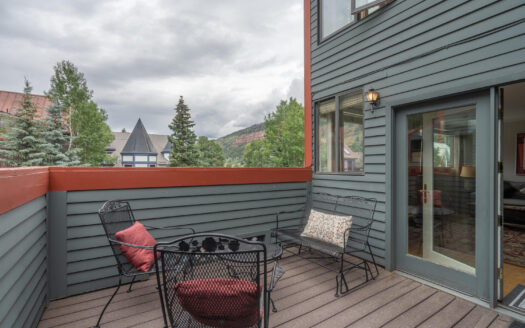 W 747 Pacific Avenue 506