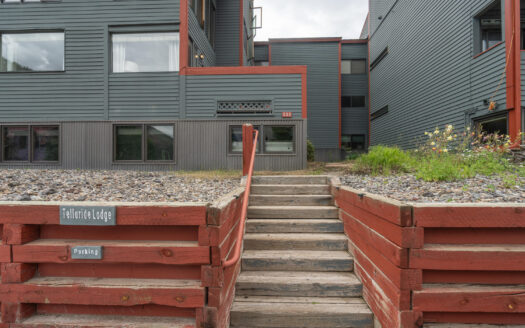 W 747 Pacific Avenue 506