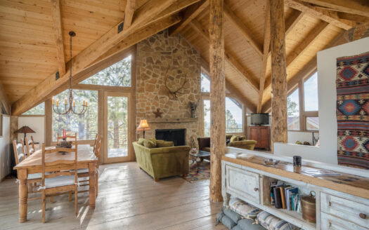 1001 Peninsula Drive