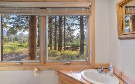 1001 Peninsula Drive