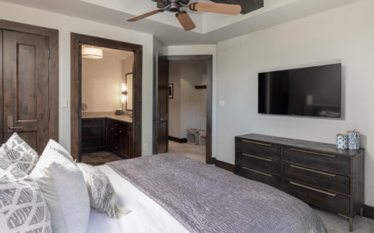 118 Lost Creek Lane 604 & 604A