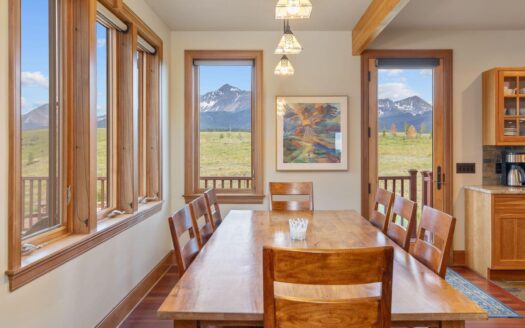 E 1010 Anderson Road