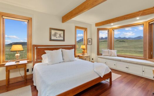 E 1010 Anderson Road