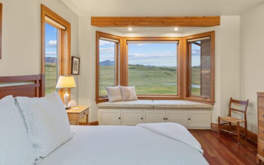 E 1010 Anderson Road