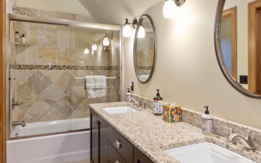 E 1010 Anderson Road