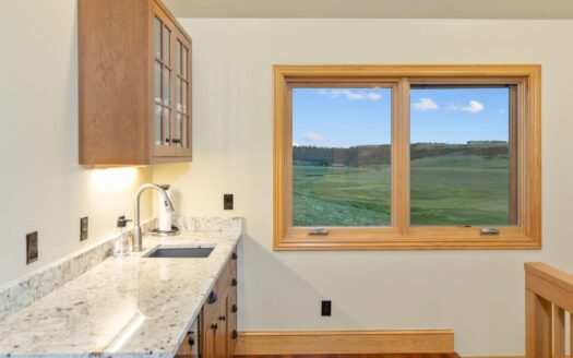 E 1010 Anderson Road