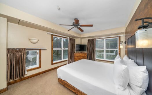 136 Country Club Drive 451