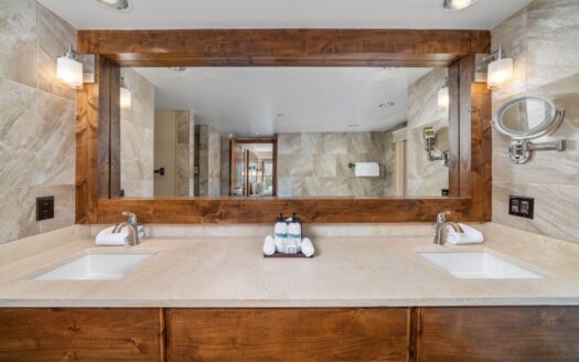 136 Country Club Drive 451