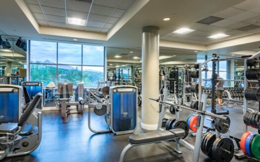 136 Country Club Drive 451