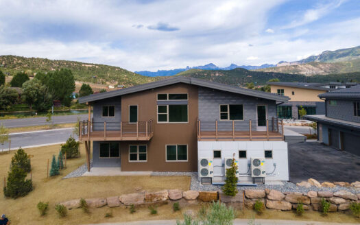 193 Riverfront Lane #200