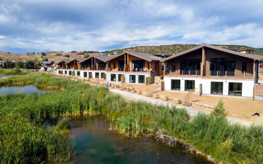 176 Alpine Loop, #301 M2 302