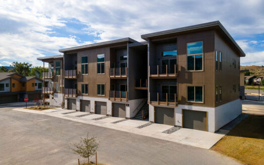 176 Alpine Loop, #301 M2 302