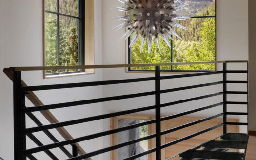 E 653 Pandora Avenue