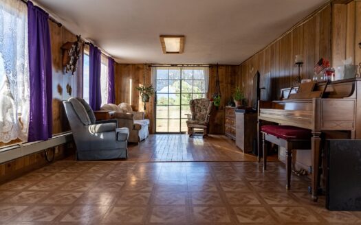 2122 County Road Y-43