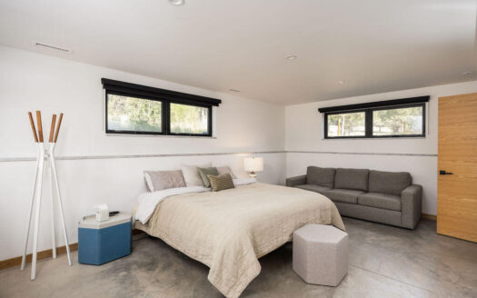 200 Pleasant Valley Drive