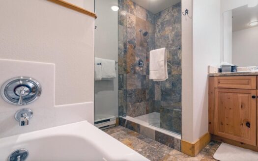 135 San Joaquin Road