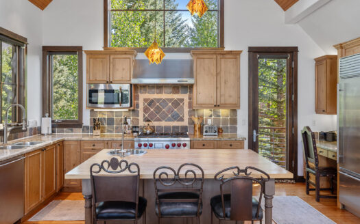 209 Knoll Estates Drive