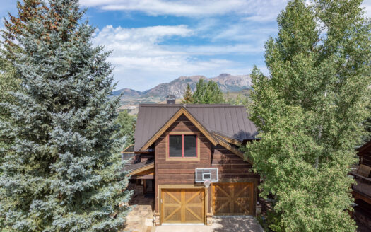 209 Knoll Estates Drive