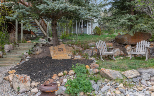 209 Hillside Lane Lane