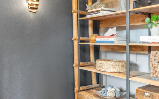 209 Hillside Lane Lane