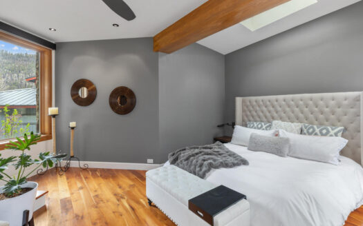 209 Hillside Lane Lane