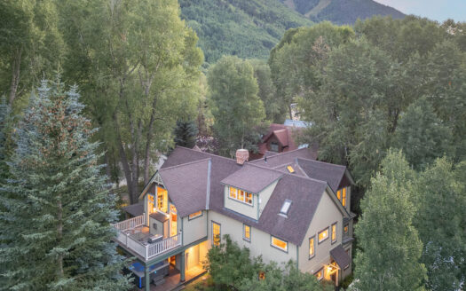 E 485 Colorado Avenue