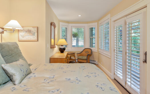 E 485 Colorado Avenue