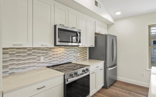 199 Riverfront Lane 200