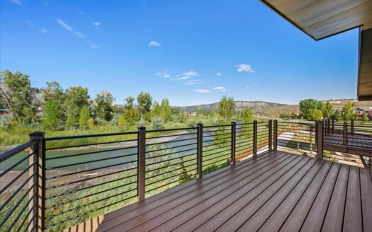 199 Riverfront Lane 200