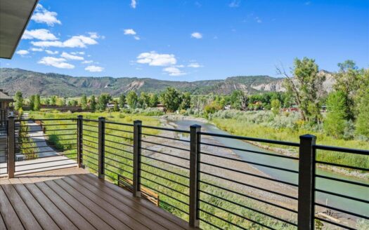 199 Riverfront Lane 200