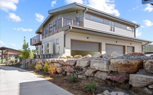 199 Riverfront Lane 200