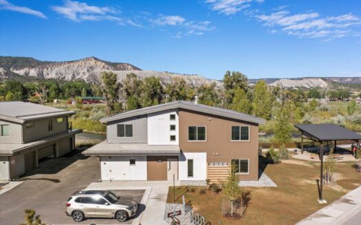 199 Riverfront Lane 200