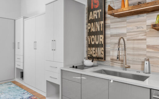 W 107 Columbia Avenue 3