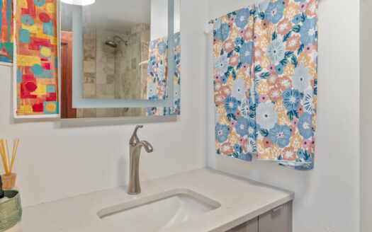 W 107 Columbia Avenue 3