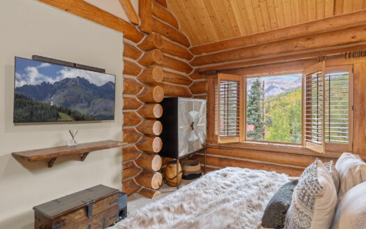 223 Ridgeline Drive A1