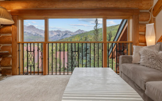 223 Ridgeline Drive A1