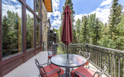 135 San Joaquin Road 203