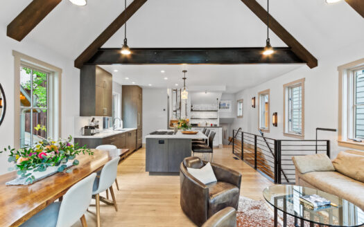 E 517 Columbia Avenue