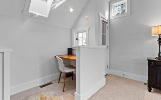 E 517 Columbia Avenue