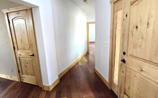 1535 N. Gurley Drive