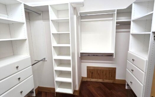 1535 N. Gurley Drive