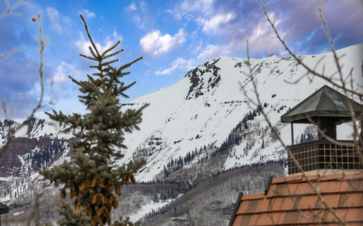 100 Aspen Ridge Drive