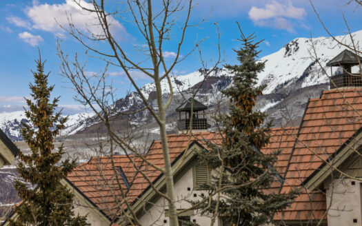 100 Aspen Ridge Drive