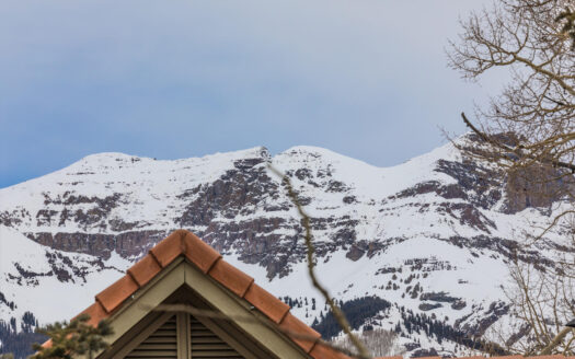 100 Aspen Ridge Drive