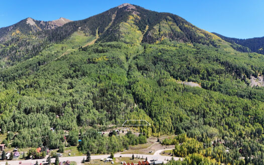 S 239 Commercial Street