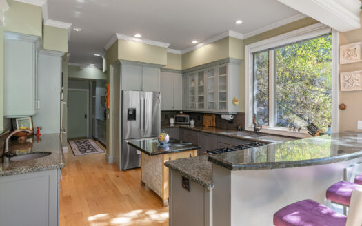 E 721 Pandora Avenue