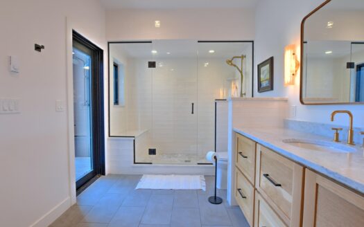 1076 Pleasant Point Drive