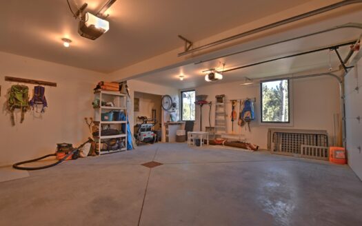 1076 Pleasant Point Drive