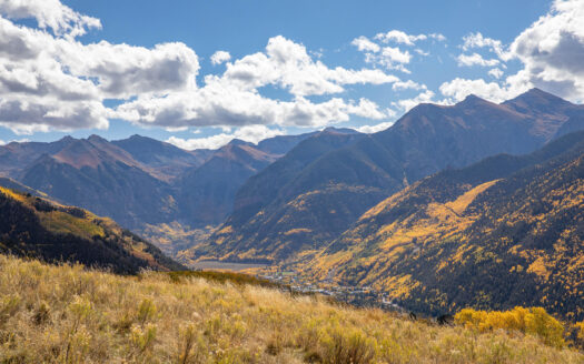 630 Sunnyside Ranch Drive